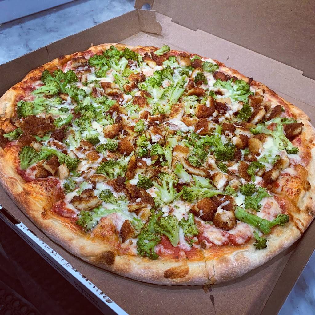 First Family Pizzeria | restaurant | 1840 Nereid Ave, The Bronx, NY 10466, USA | 7187985084 OR +1 718-798-5084