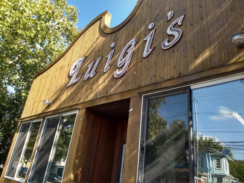 Luigis | restaurant | 101 N Main St, Naples, NY 14512, USA | 5853745110 OR +1 585-374-5110