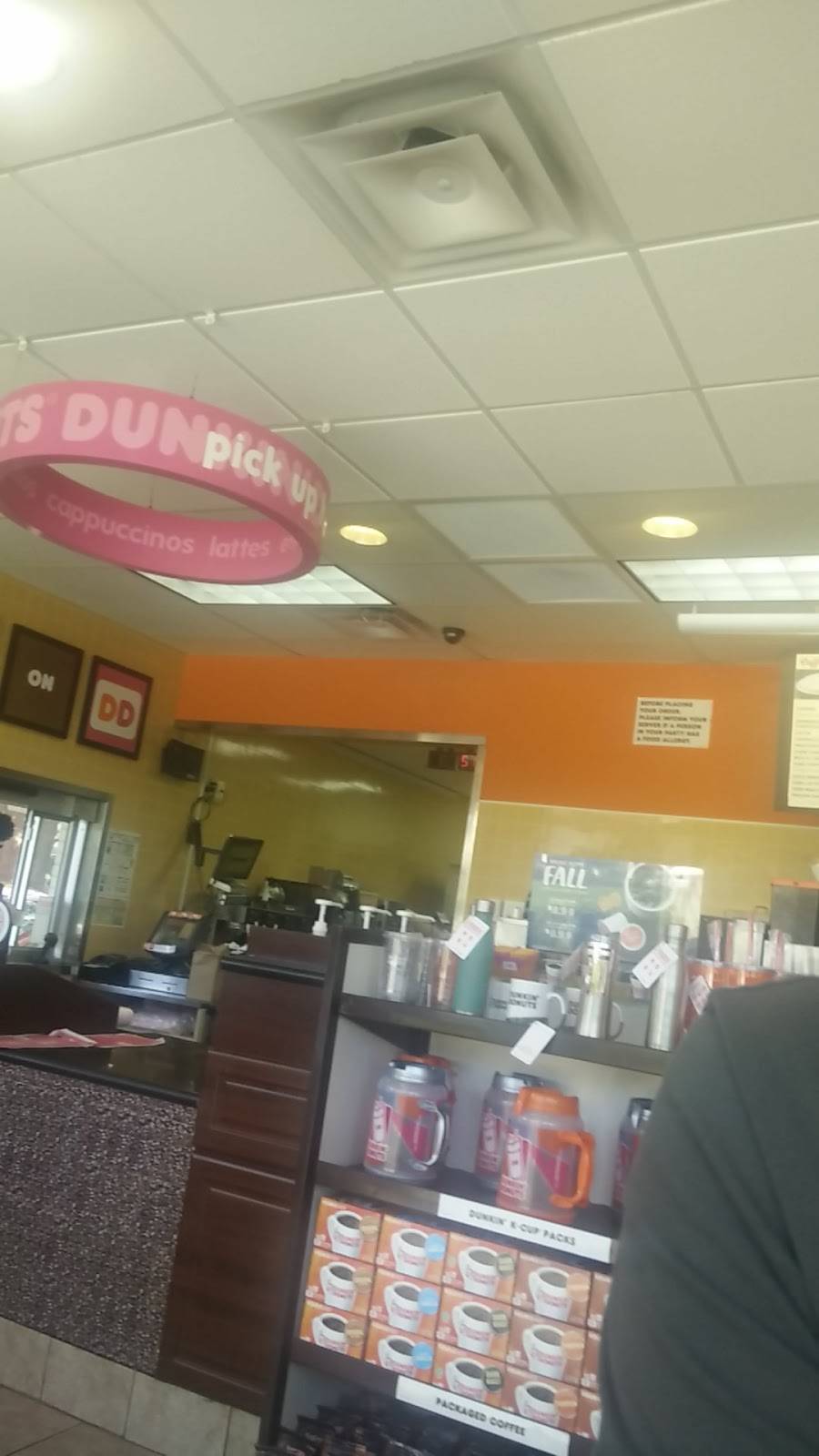 Dunkin | bakery | 12075 Collegiate Way, Orlando, FL 32817, USA | 4072827147 OR +1 407-282-7147