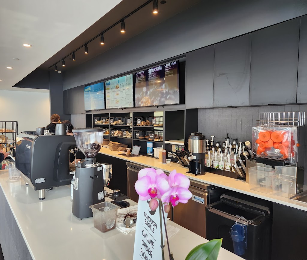 5 Borough Bagels | bakery | 11101 Plum Dr, Urbandale, IA 50322, USA | 5152141837 OR +1 515-214-1837