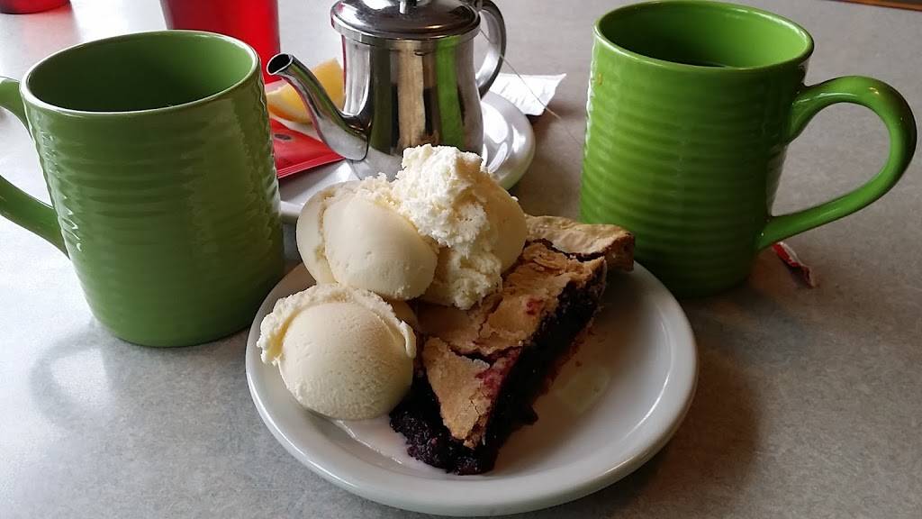 Country Cottage Restaurant | restaurant | 1776 Country Club Rd, Woodburn, OR 97071, USA | 5039823883 OR +1 503-982-3883