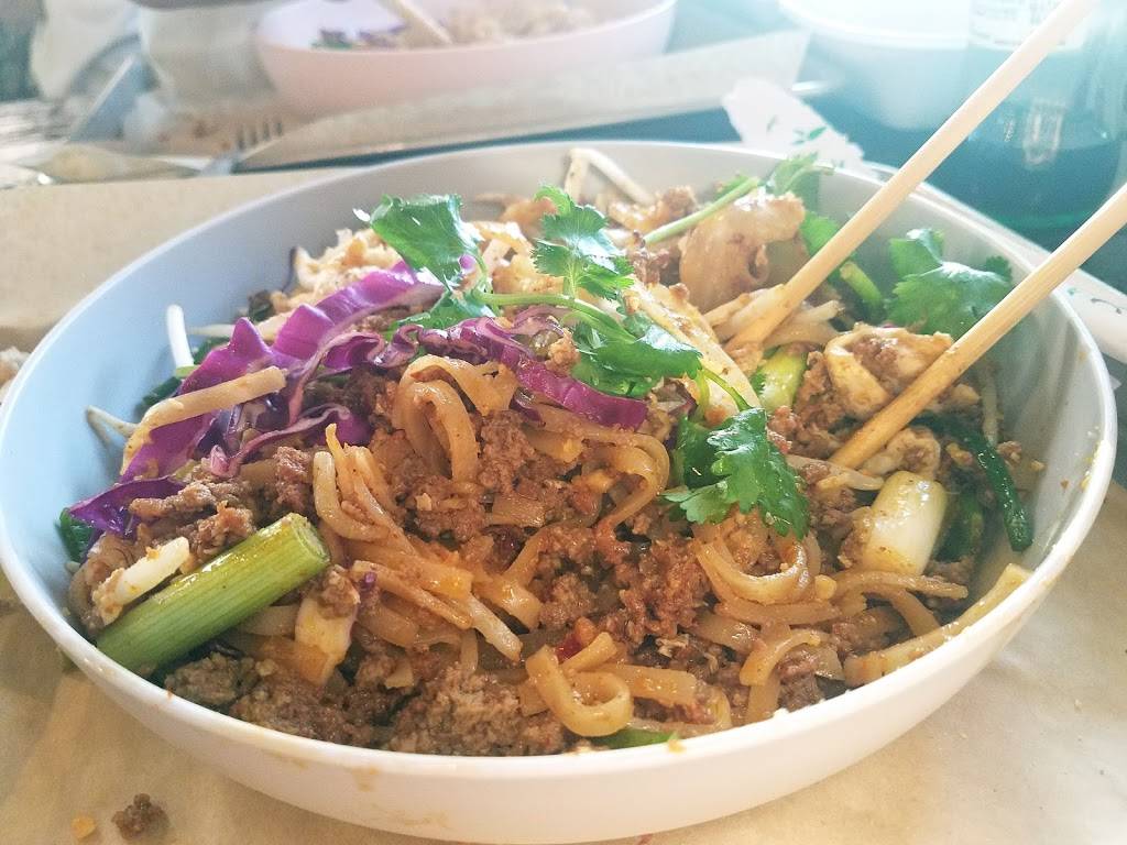 Nitallys Thai Mex | restaurant | 1163 9th St N, St. Petersburg, FL 33701, USA | 7272906166 OR +1 727-290-6166