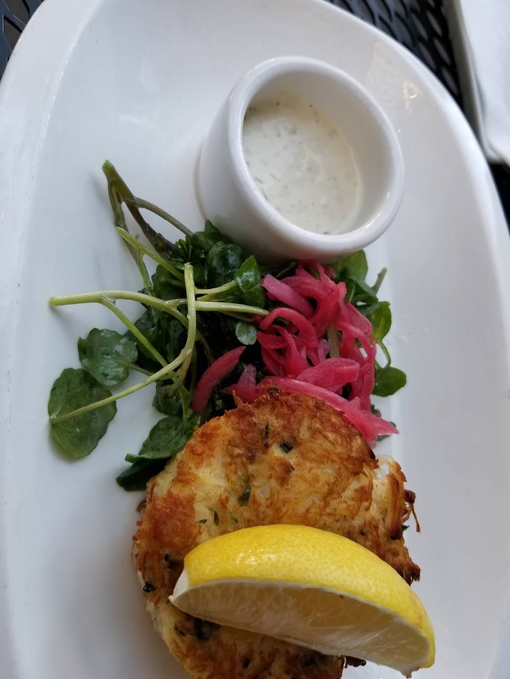 Willis | Seafood & Raw Bar | restaurant | 403 Healdsburg Ave, Healdsburg, CA 95448, USA | 7074339191 OR +1 707-433-9191