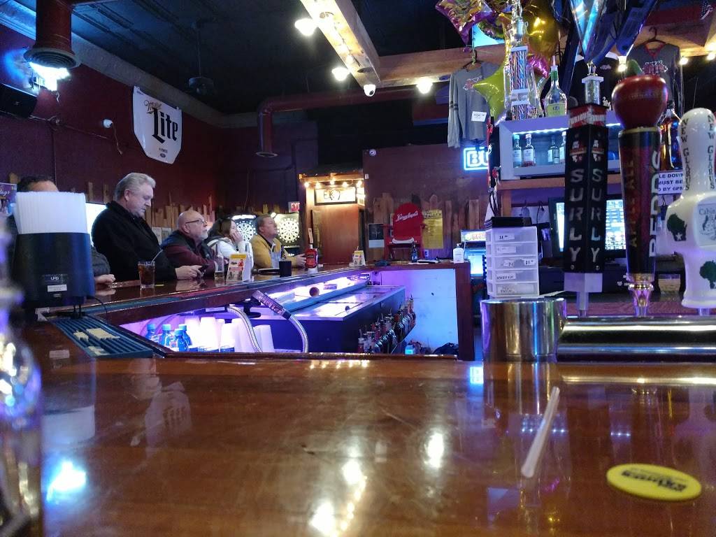 Wild Badger Sports Saloon | restaurant | 240 S Knowles Ave, New Richmond, WI 54017, USA | 7152464867 OR +1 715-246-4867