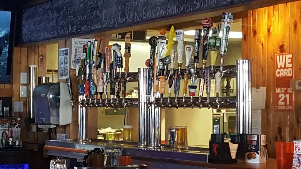 Hooters | meal takeaway | 8050 Kingston Pike, Knoxville, TN 37919, USA | 8656944668 OR +1 865-694-4668