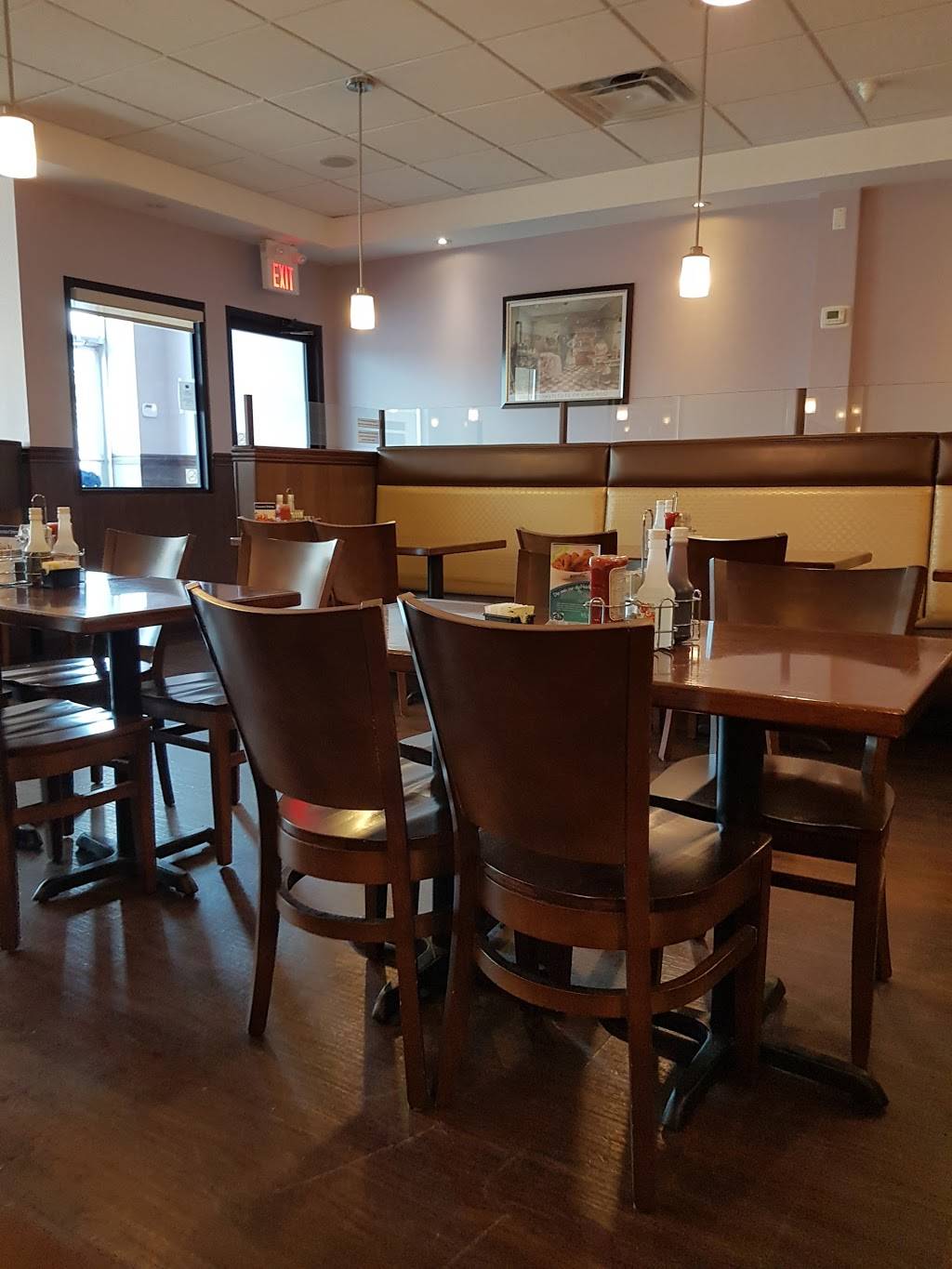 Crispys Fish & Chips | restaurant | 194 Springbank Ave, Woodstock, ON N4S 7R3, Canada | 5192908800 OR +1 519-290-8800