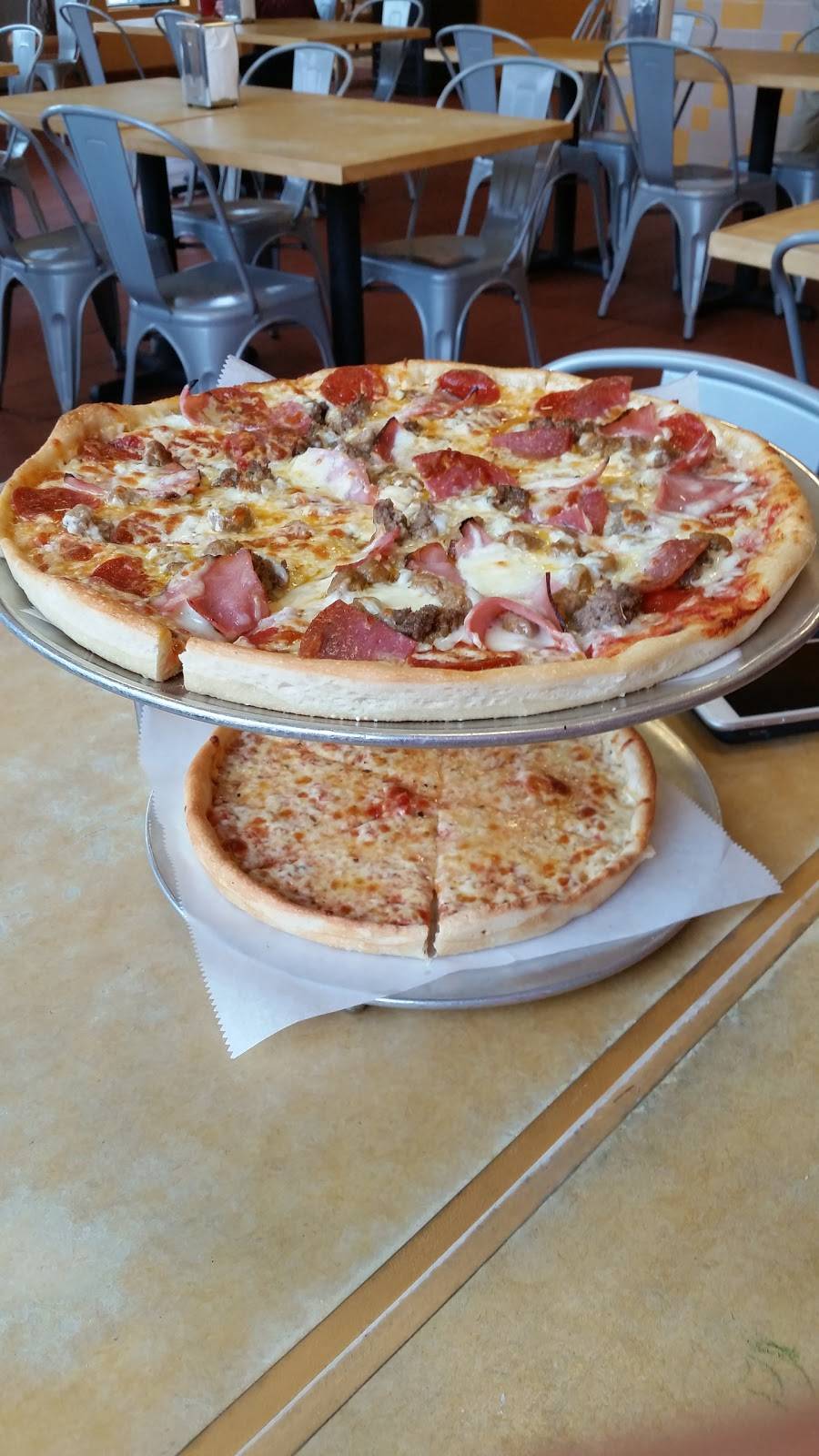 Zoes Pizza | restaurant | 38 Bates Rd, Mashpee, MA 02649, USA | 5084771711 OR +1 508-477-1711