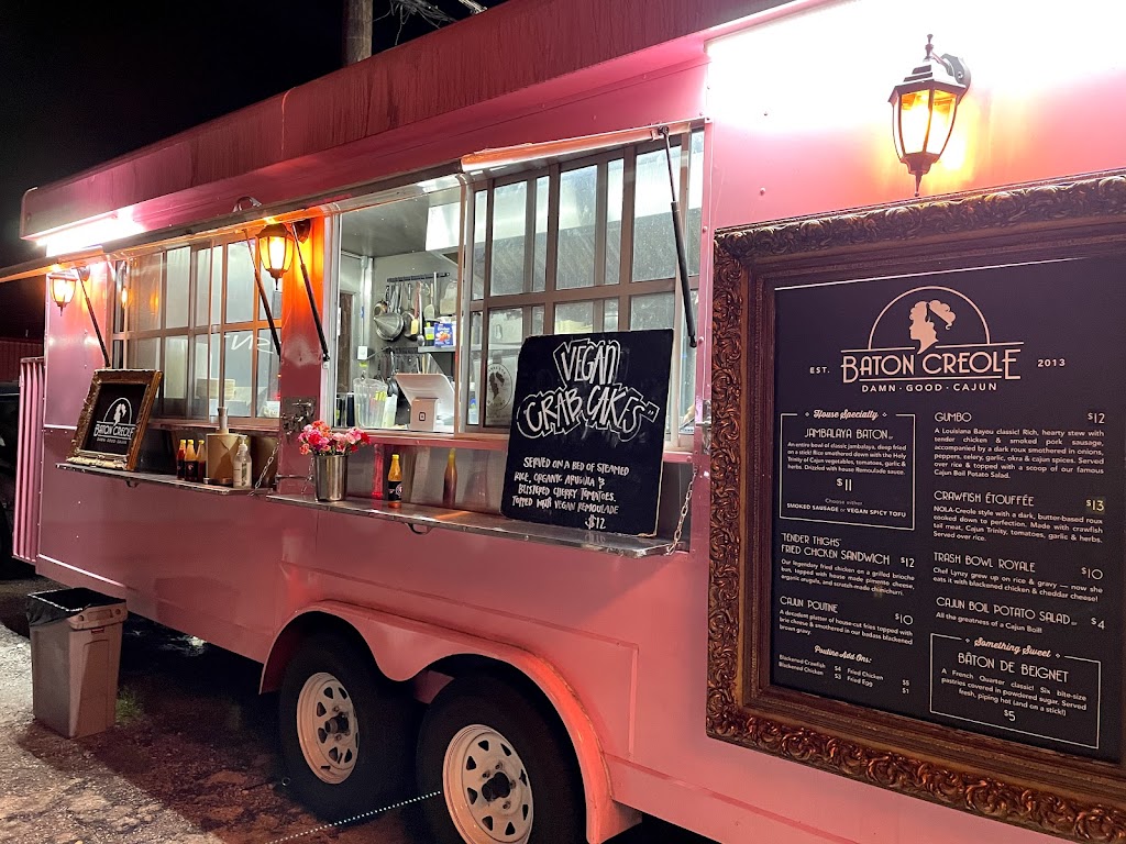 Baton Creole | restaurant | 5500 S Congress Ave, Austin, TX 78745, USA | 5129863834 OR +1 512-986-3834