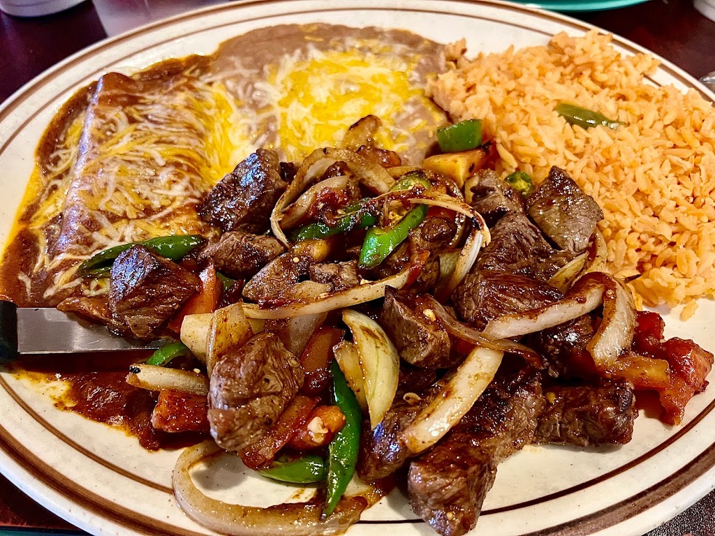 Diana’s Cafe | restaurant | 3955 N Chadbourne St, San Angelo, TX 76903, USA | 3252274550 OR +1 325-227-4550