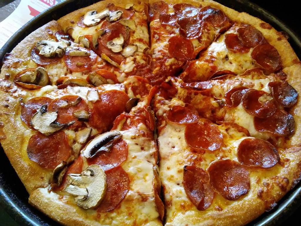 Pizza Hut | restaurant | 12 Acme St, Marietta, OH 45750, USA | 7403737020 OR +1 740-373-7020
