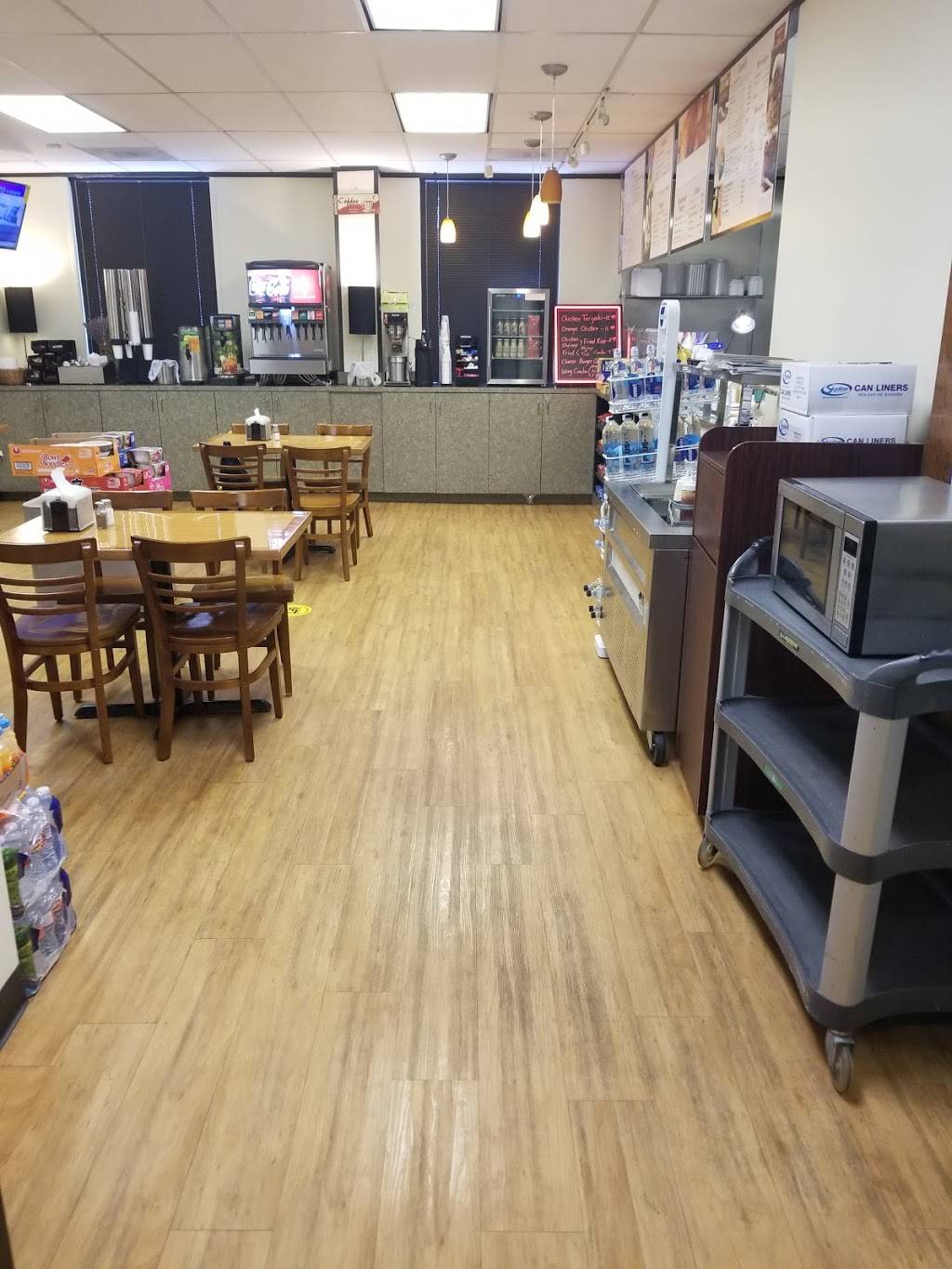 Coco deli | restaurant | 5909 W Loop S #170, Bellaire, TX 77401, USA | 7138387232 OR +1 713-838-7232