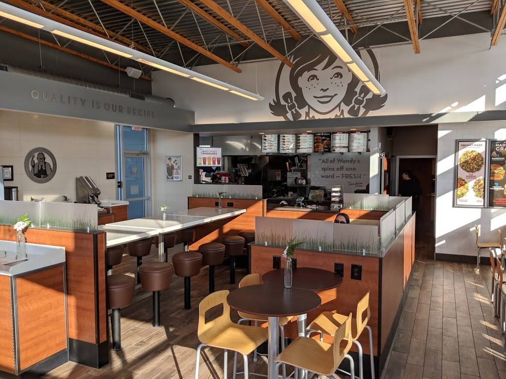 Wendys | restaurant | 17160 US-17, Hampstead, NC 28443, USA | 9108211308 OR +1 910-821-1308