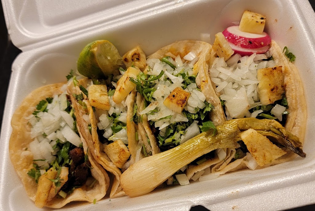 Taqueria Vallarta | restaurant | 7777 Hwy 65 NE STE E, Spring Lake Park, MN 55432, USA | 7632006971 OR +1 763-200-6971