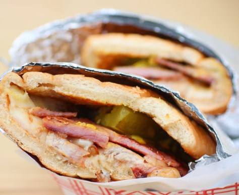 Chupacabra Latin Kitchen & Taqueria | restaurant | 822 H St NE, Washington, DC 20002, USA | 2025054628 OR +1 202-505-4628