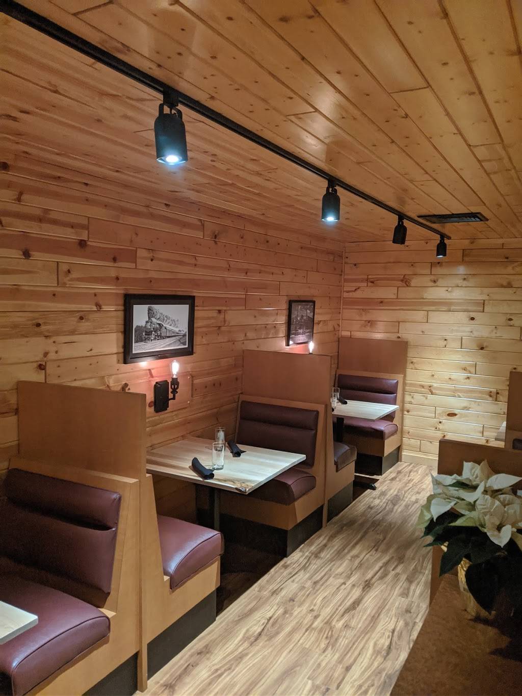 Iron Duck Restaurant | restaurant | 2525 Velp Ave, Green Bay, WI 54303, USA | 9204349511 OR +1 920-434-9511