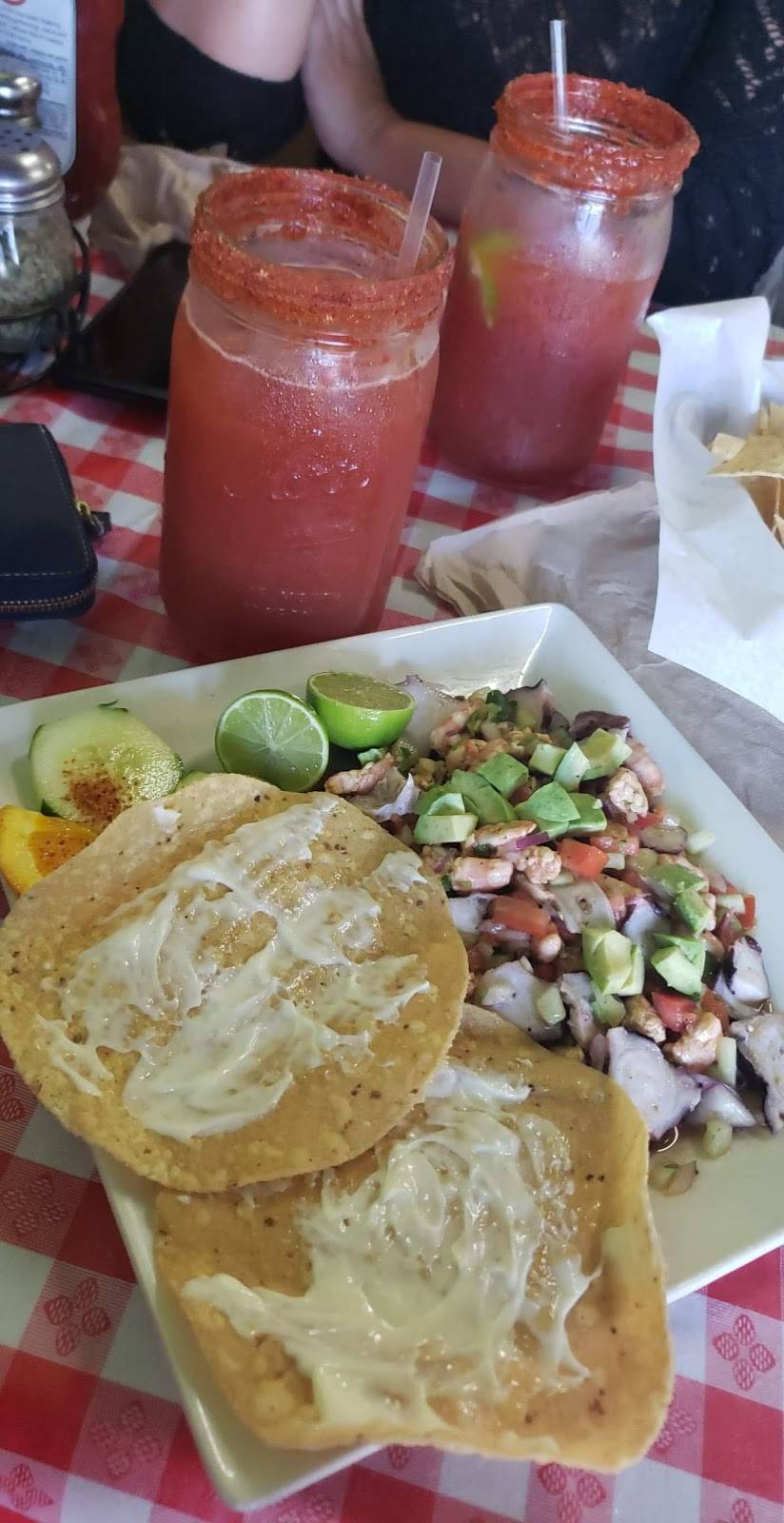 Erikas Mexican Food & Seafood | restaurant | 6140, 1851 W Vista Way C, Vista, CA 92083, USA | 7609417991 OR +1 760-941-7991