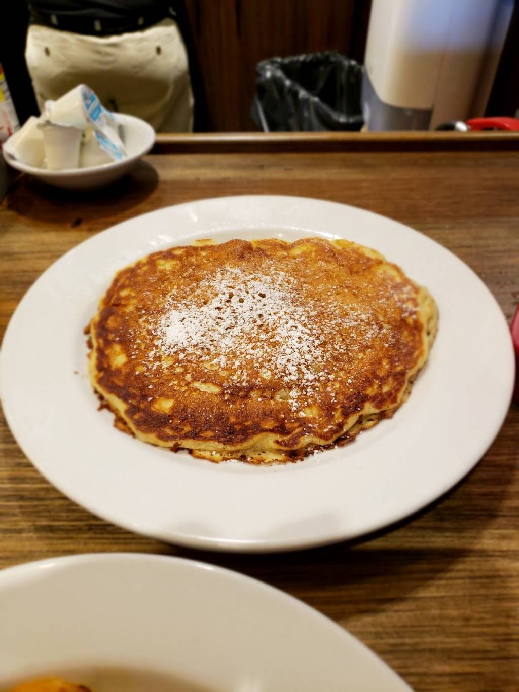 Famous Toastery | restaurant | 1120 Peachtree Industrial Blvd #214, Suwanee, GA 30024, USA | 6785415345 OR +1 678-541-5345