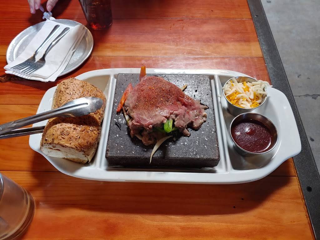 Diamond Knot Brewpub @ MLT | restaurant | 5602 232nd St SW, Mountlake Terrace, WA 98043, USA | 4253611375 OR +1 425-361-1375