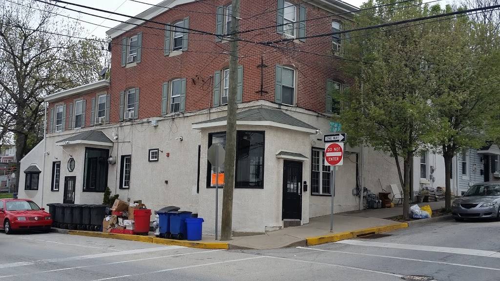 Pepperoncini Restaurant & Bar | restaurant | 72 Poplar St, Conshohocken, PA 19428, USA | 6109417783 OR +1 610-941-7783