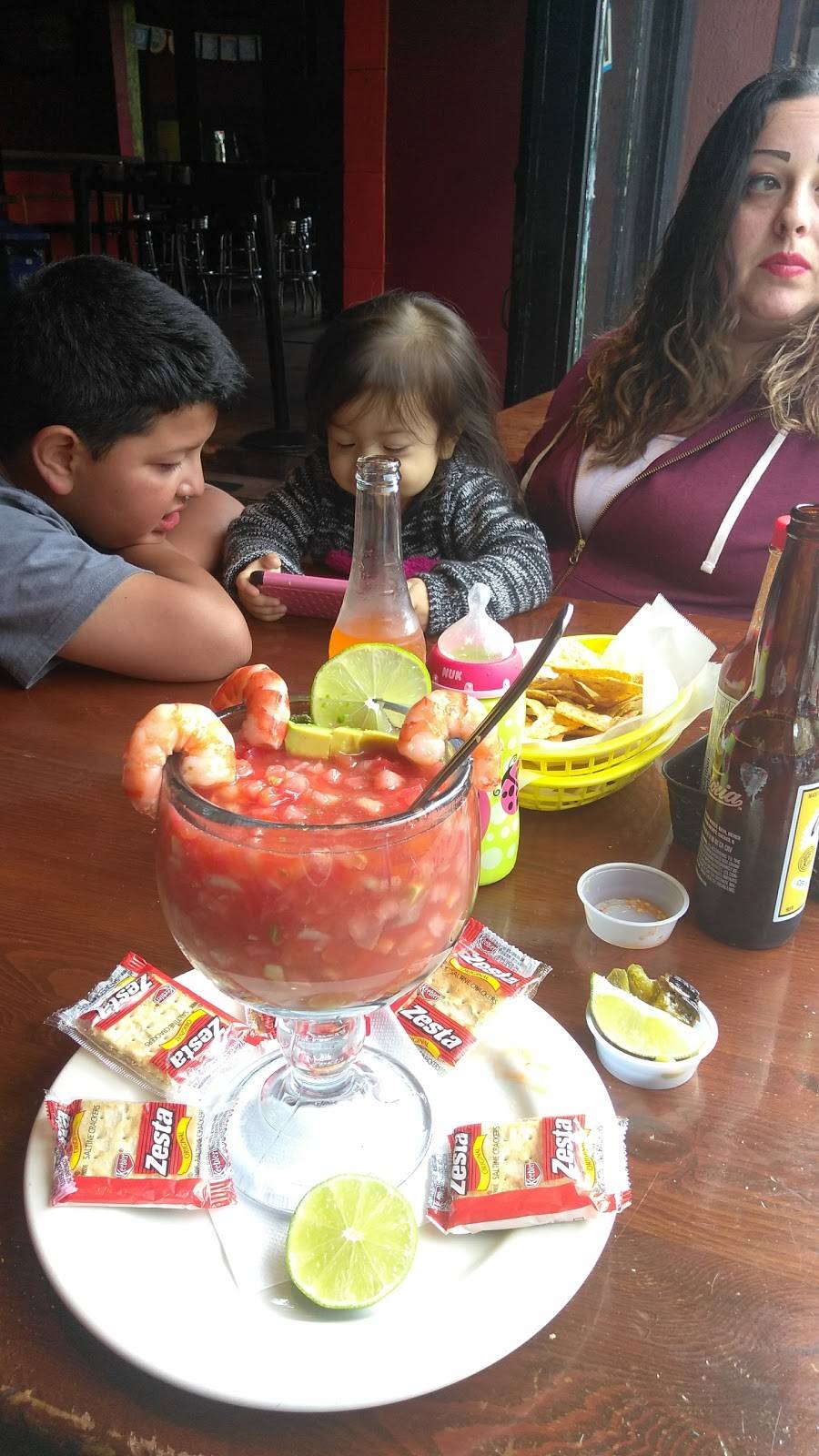 Cava22 | restaurant | 3239 22nd St, San Francisco, CA 94110, USA | 4156427224 OR +1 415-642-7224