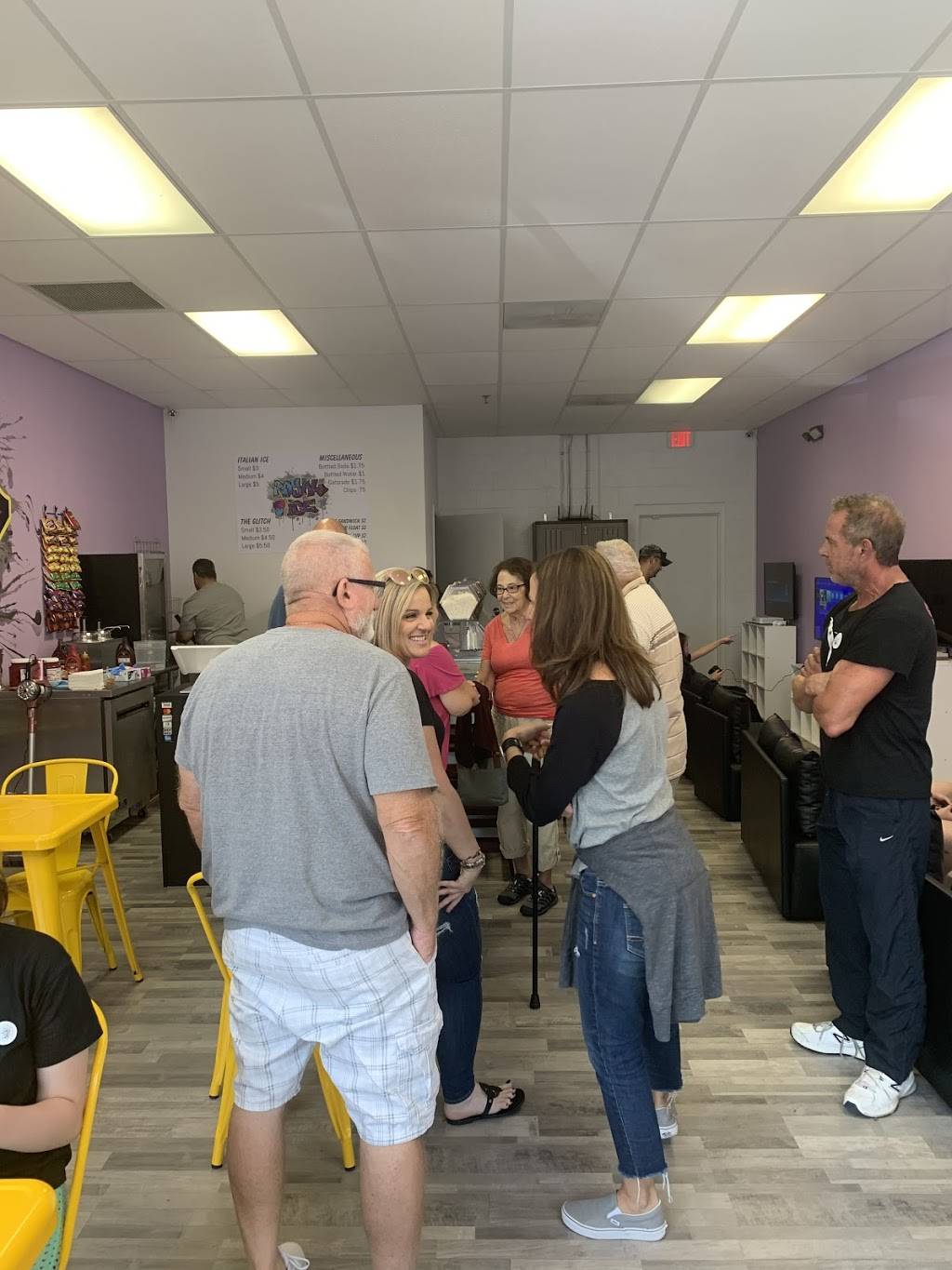 Royal Ice Italian Ice & Gaming | restaurant | 11446 Ridge Rd, New Port Richey, FL 34654, USA | 7274947475 OR +1 727-494-7475