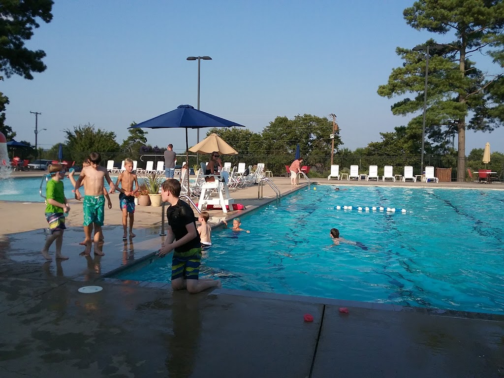 Conway Country Club | restaurant | 555 Country Club Rd, Conway, AR 72034, USA | 5013299887 OR +1 501-329-9887