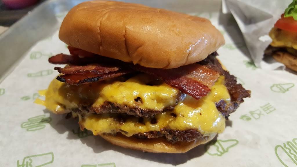 Shake Shack | restaurant | 321 W Rte 70, Marlton, NJ 08053, USA | 8563343679 OR +1 856-334-3679