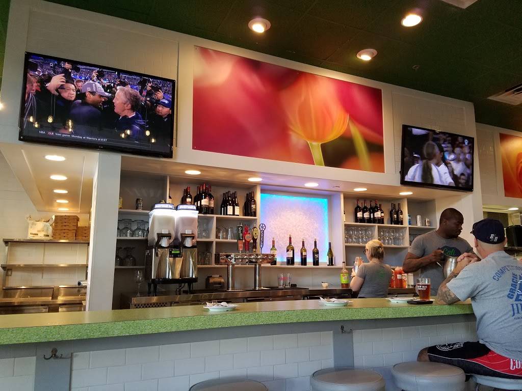 Ciccio Cali Brandon | restaurant | 11230 Sullivan St, Riverview, FL 33578, USA | 8134363840 OR +1 813-436-3840