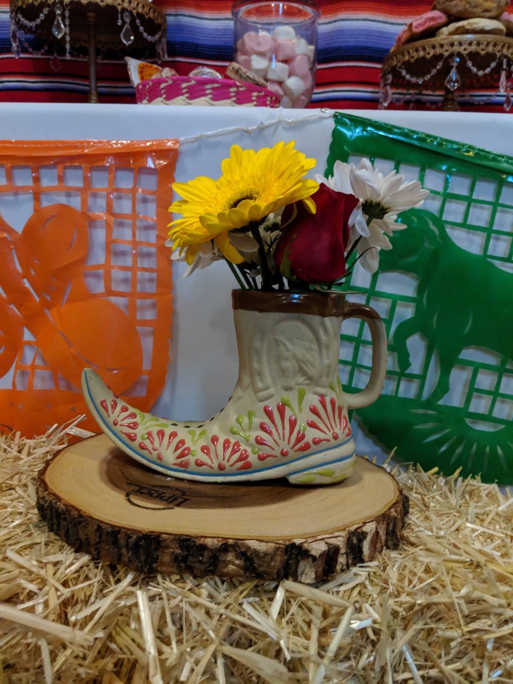 Guadalajara Fruit Bar | restaurant | 811 Texas St, Fairfield, CA 94533, USA | 7074212449 OR +1 707-421-2449