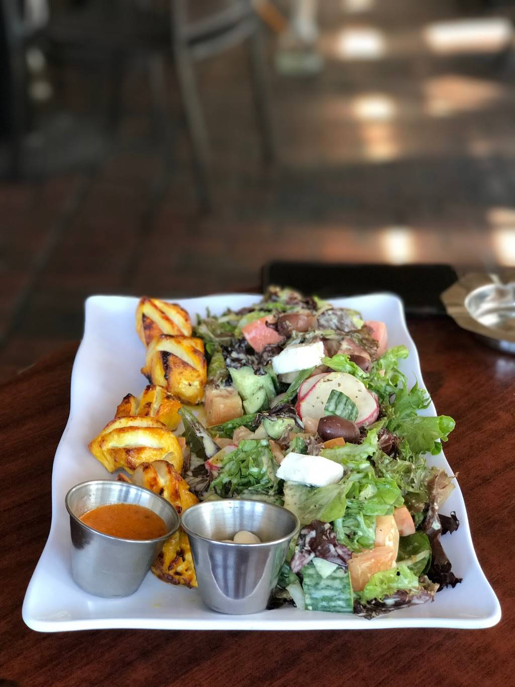 Tarbouch Mediterranean Grill | cafe | 3110 Lee Hwy, Arlington, VA 22201, USA | 7035289200 OR +1 703-528-9200