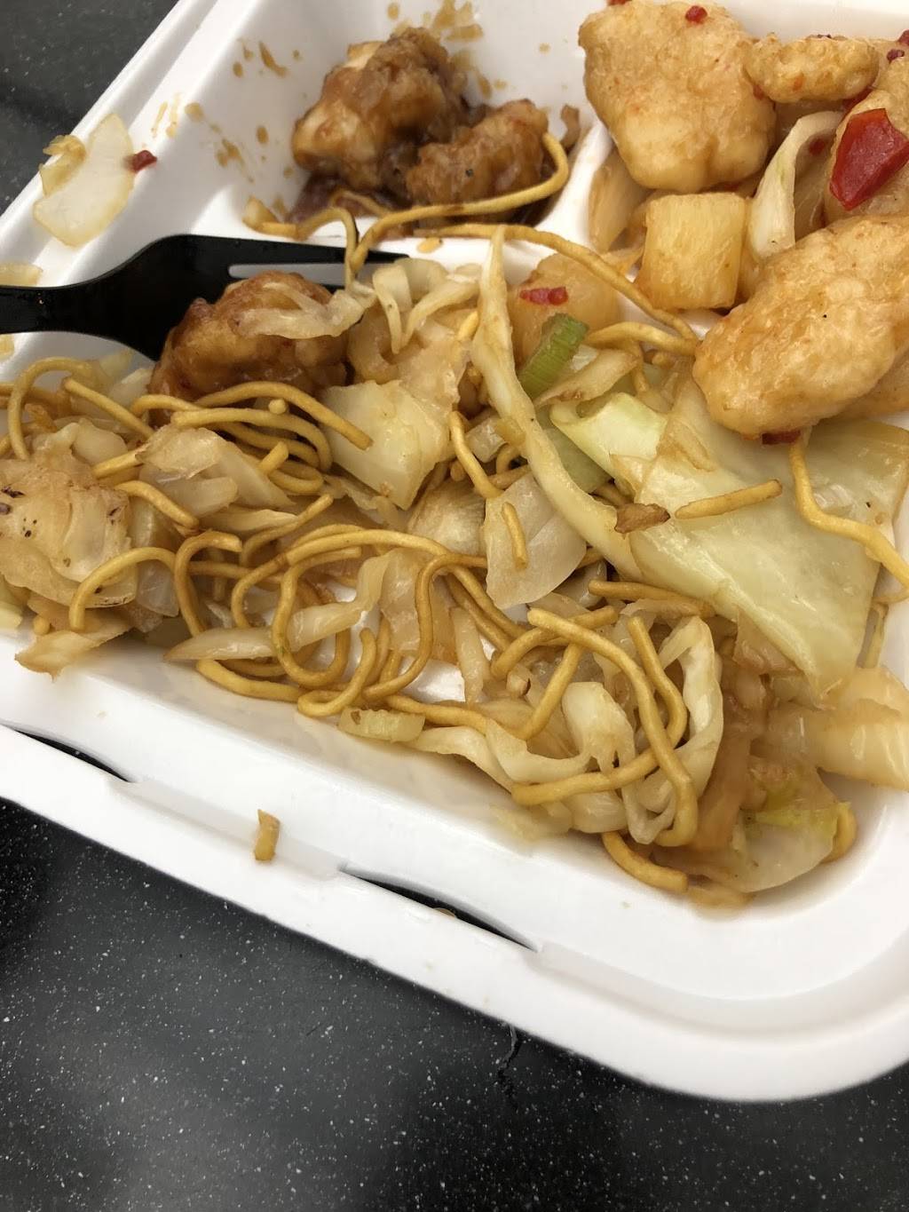 Panda Express | restaurant | 13783 W Oasis Service Rd, Lake Forest, IL 60045, USA | 8472830738 OR +1 847-283-0738