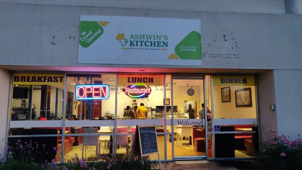 Ashwins Kitchen | restaurant | 3900 Newpark Mall Rd #102, Newark, CA 94560, USA | 5105059904 OR +1 510-505-9904