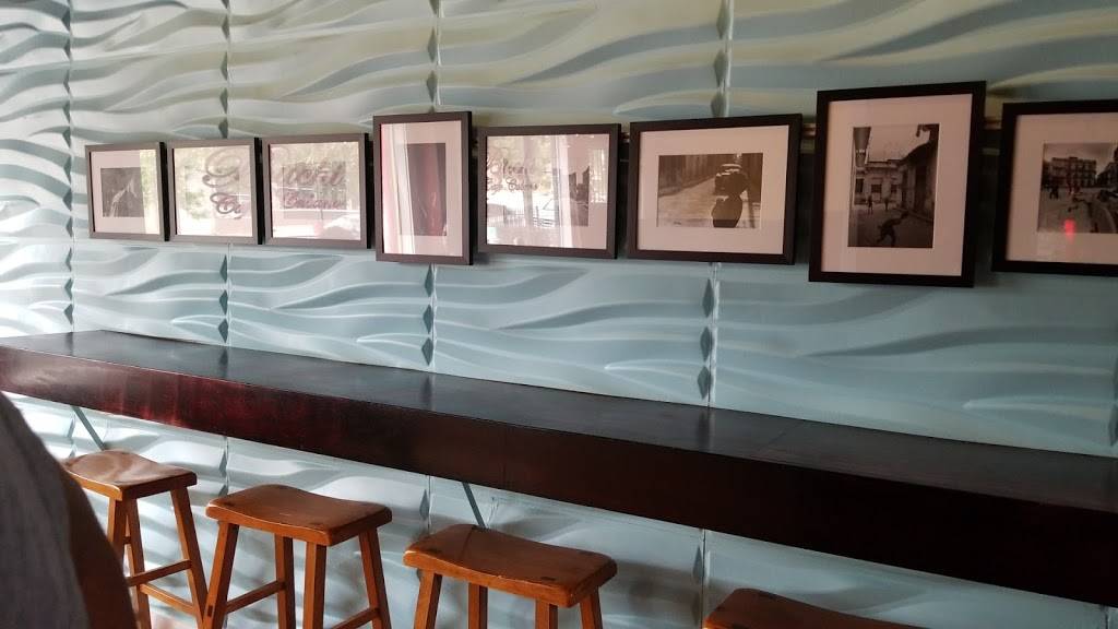 Buchi Cafe Cubano | cafe | 2651 W 38th Ave, Denver, CO 80211, USA | 3034581328 OR +1 303-458-1328