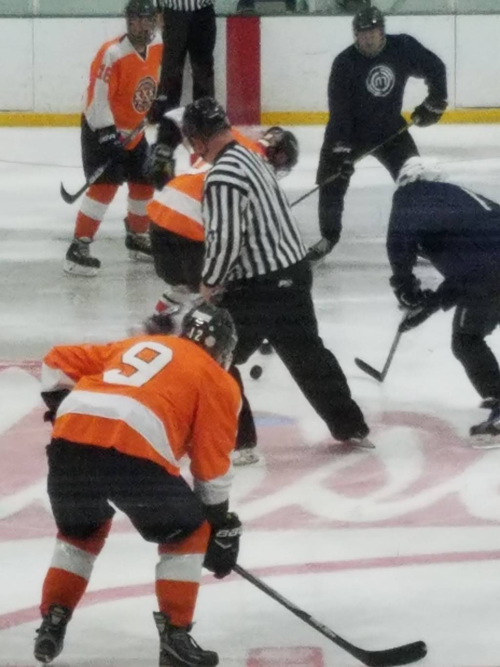 AZ Ice Peoria | restaurant | 15829 N 83rd Ave, Peoria, AZ 85382, USA | 6233341200 OR +1 623-334-1200