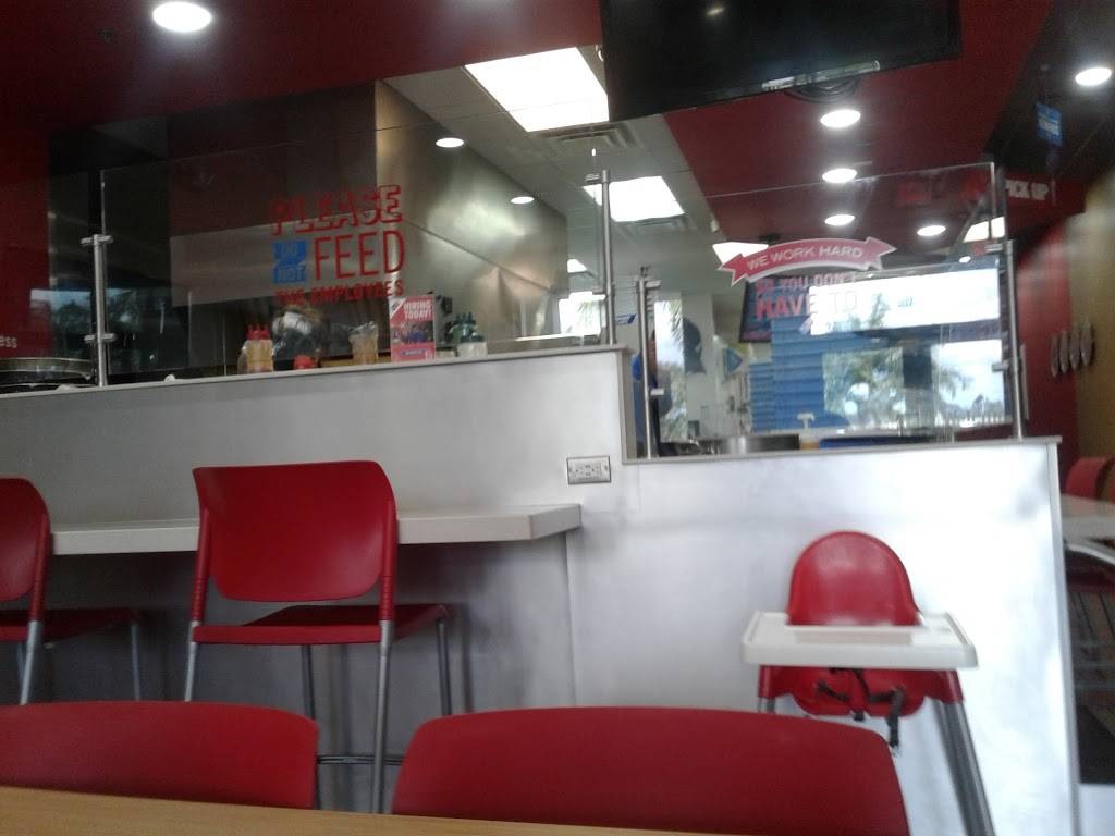 Dominos Pizza | meal delivery | 3112 Cleveland Ave, Fort Myers, FL 33901, USA | 2393343800 OR +1 239-334-3800