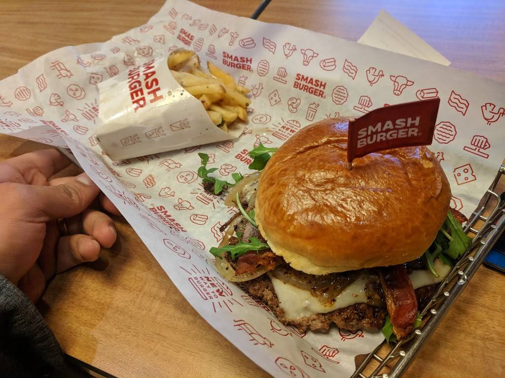 Smashburger | restaurant | 1800 Rockville Pike Suite A, Rockville, MD 20852, USA | 3018259200 OR +1 301-825-9200