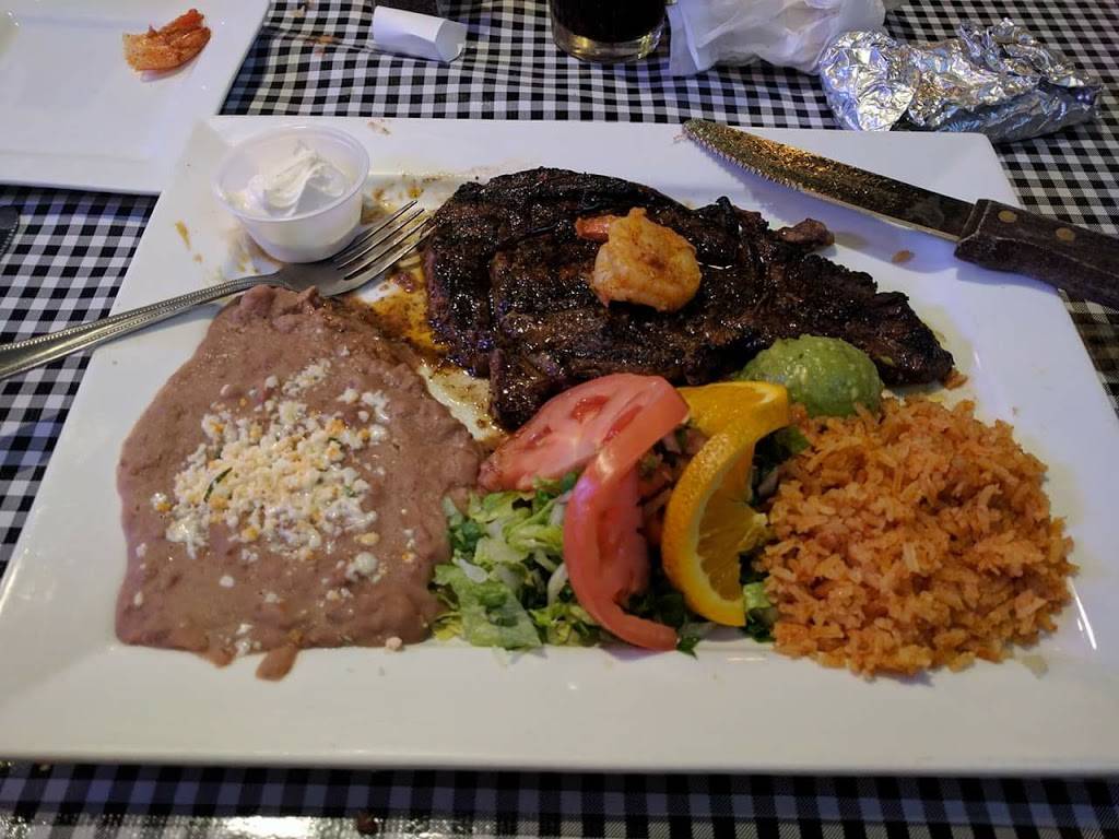 Asada Grill & Cantina | restaurant | 2907 W 45th St, Highland, IN 46322, USA | 2199340400 OR +1 219-934-0400