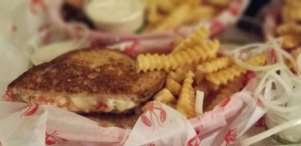 Nubb’s Lobster Shack | restaurant | 591 Shore Rd, Cape Neddick, ME 03902, USA | 2073616275 OR +1 207-361-6275