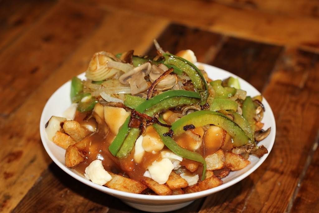 Le Poutine Bar | restaurant | 4750 Boulevard Sainte-Rose, Laval, QC H7R 5S6, Canada | 4503144343 OR +1 450-314-4343