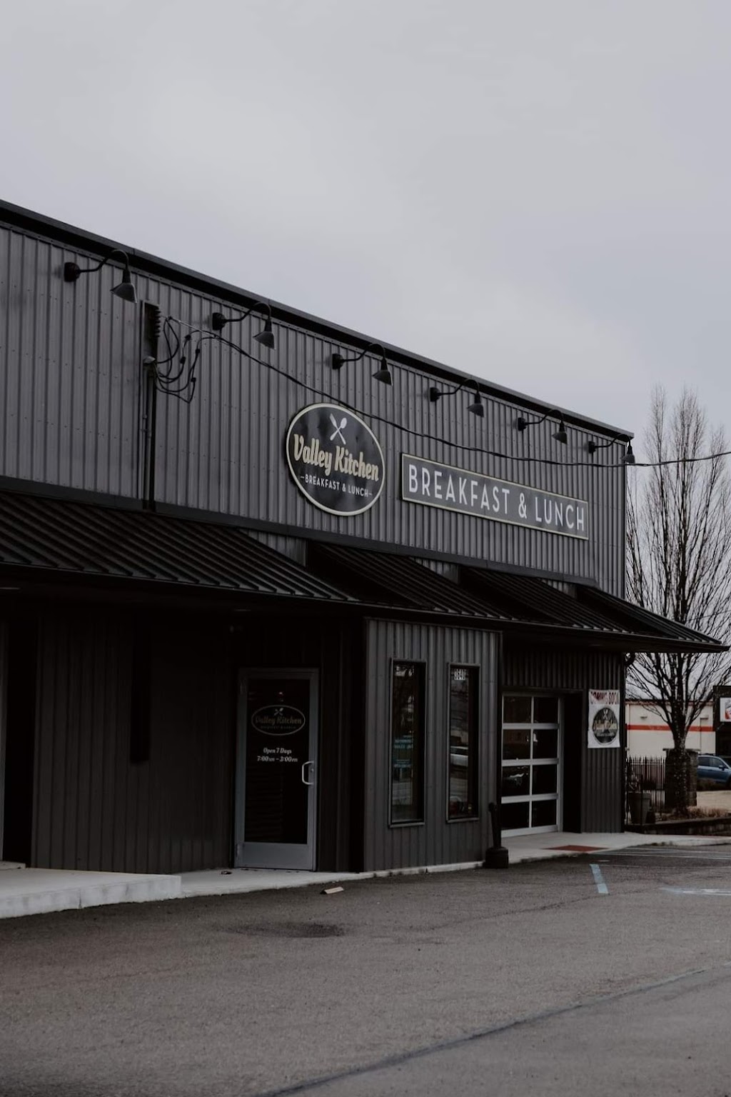 Valley Kitchen | restaurant | 3640 E State St, Hermitage, PA 16148, USA | 7243086262 OR +1 724-308-6262