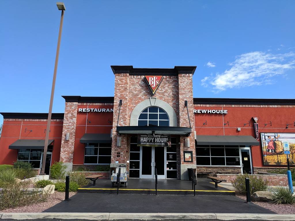 BJs Restaurant & Brewhouse | restaurant | 4270 N Oracle Rd, Tucson, AZ 85705, USA | 5206901900 OR +1 520-690-1900