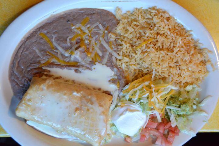 Cuautla Jalisco Family Mexican Restaurant | restaurant | 223 N Elm St, Cresco, IA 52136, USA | 5632038067 OR +1 563-203-8067