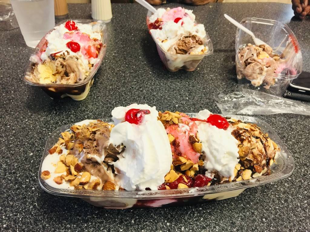 Braums Ice Cream & Burger Restaurant | restaurant | 6450 North Fwy, Fort Worth, TX 76137, USA | 8178478114 OR +1 817-847-8114