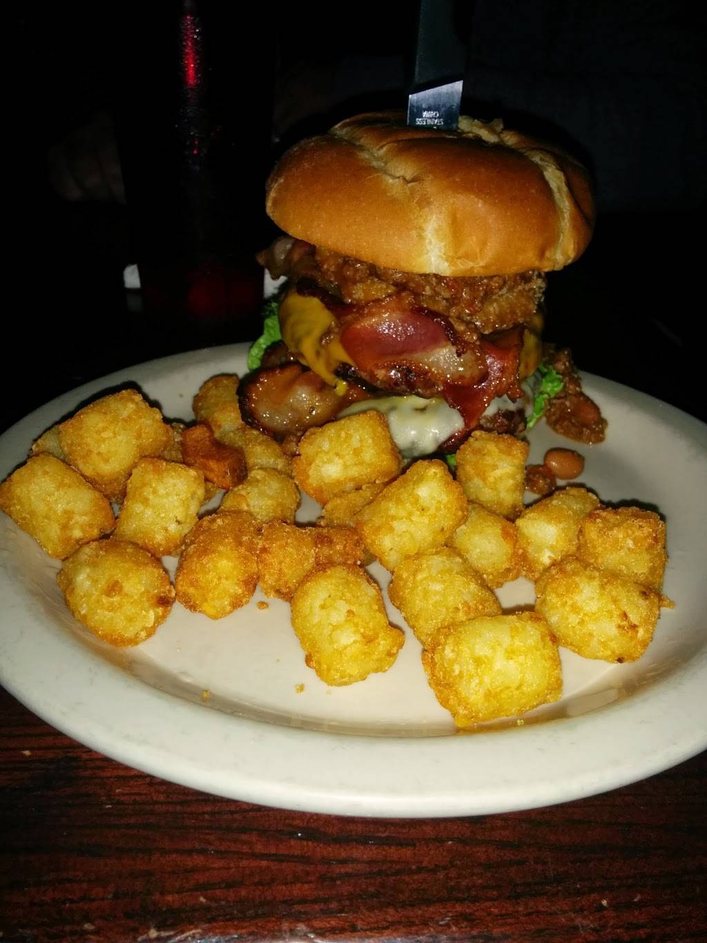 Red Lion Grog House | restaurant | 1043 Virginia Ave, Indianapolis, IN 46203, USA | 3178224764 OR +1 317-822-4764