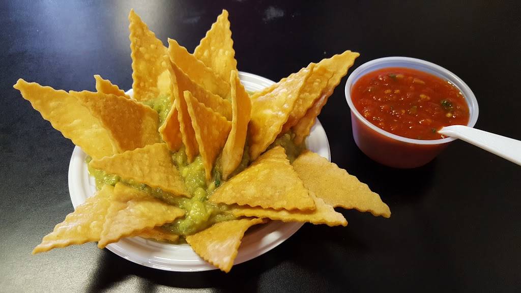 Los Compadres | restaurant | 243 Old Walt Whitman Rd, Huntington Station, NY 11746, USA | 6313518384 OR +1 631-351-8384