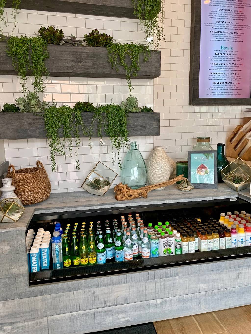 Tocaya Organica | restaurant | 4301 La Jolla Village Dr #2003, San Diego, CA 92122, USA | 8583337920 OR +1 858-333-7920