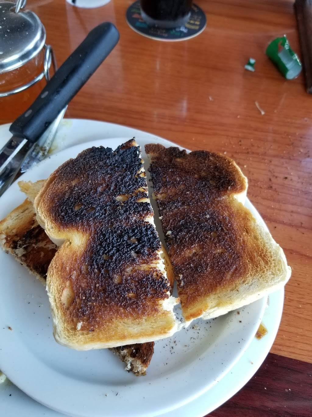 The Lookout Bar & Grill | restaurant | 2800 Harbor Blvd suite B, Oxnard, CA 93035, USA | 8059859300 OR +1 805-985-9300