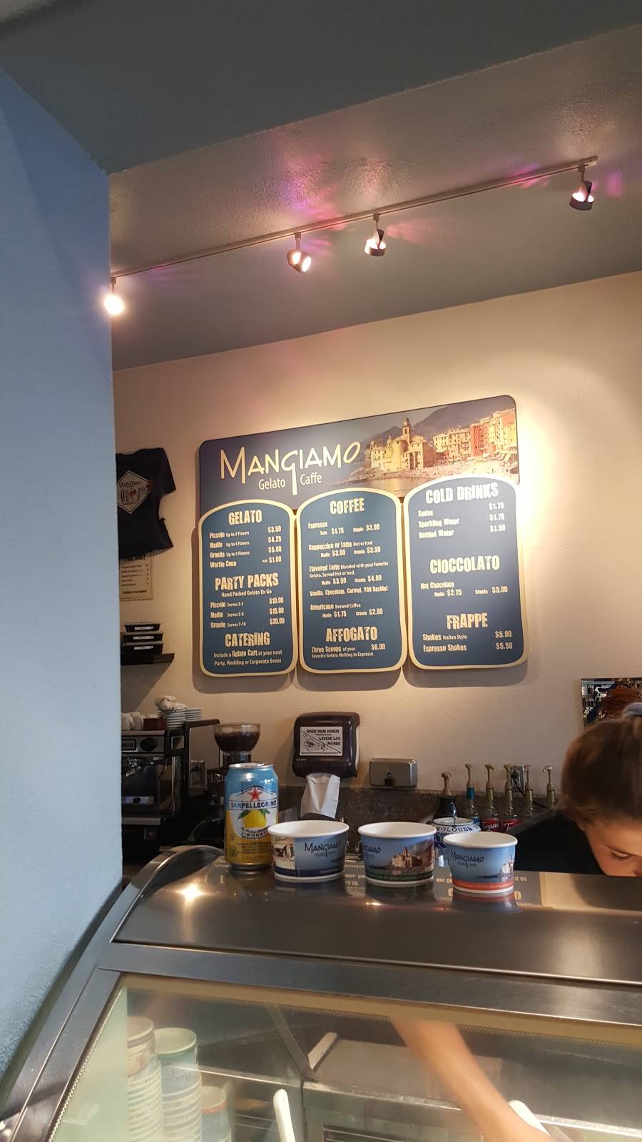 Mangiamo Gelato Caffe | cafe | 122 Main St, Huntington Beach, CA 92648, USA | 7145365388 OR +1 714-536-5388