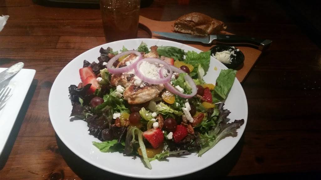 LongHorn Steakhouse | meal takeaway | 850 Hartford Turnpike, Waterford, CT 06385, USA | 8604402881 OR +1 860-440-2881