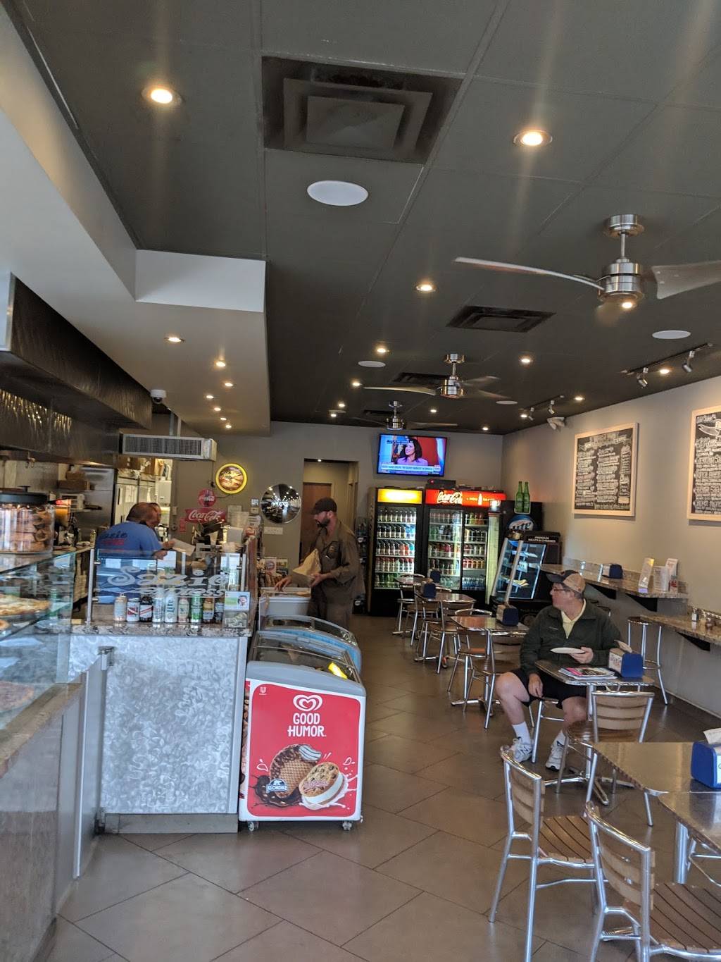 Sazio Express | restaurant | 1136 E Atlantic Ave, Delray Beach, FL 33483, USA | 5612762637 OR +1 561-276-2637